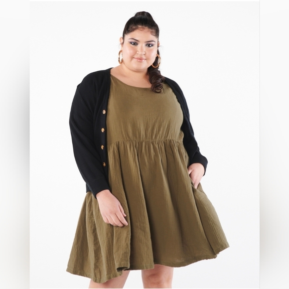 Tuesday Of California Dresses & Skirts - Tuesday Of California Muffy Dress